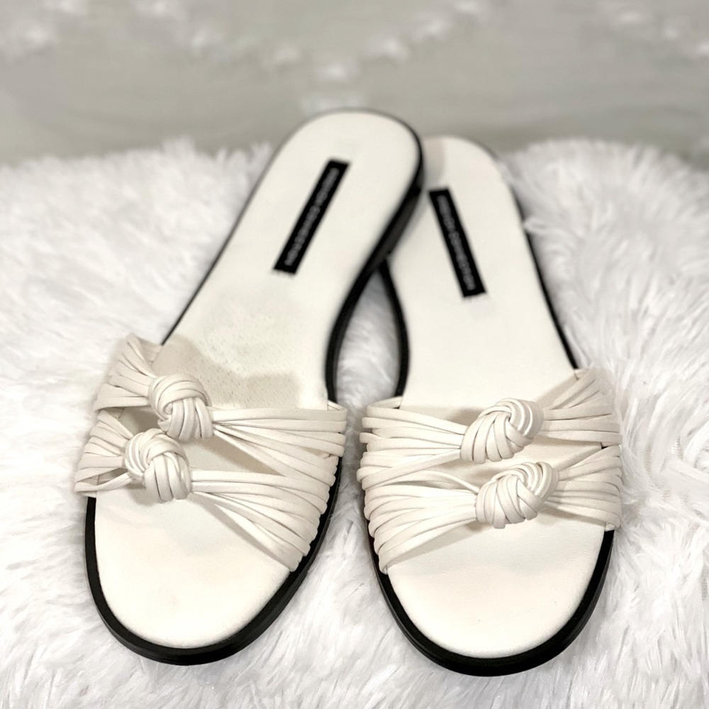 NWOT French Connection white vegan leather knot slide sandals size 8